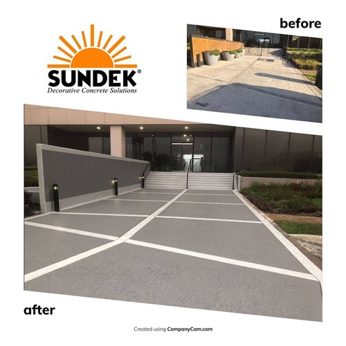 Classic Custom Scored Tile Pattern
Office & Business Parks
Sundek
