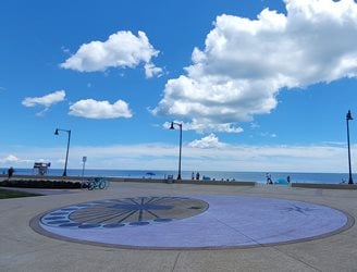 Buckroe Beach Human Sundial 
Site
Sundek
