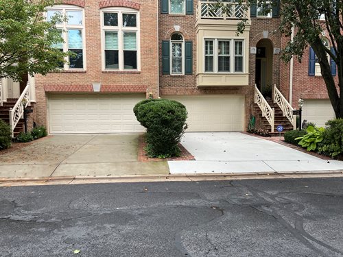 Broomed Concrete, Driveway Resurfacing
Site
SUNDEK of Washington
