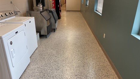 Concrete Floor Coating, Colored Flakes
Site
SUNDEK of Nashville
