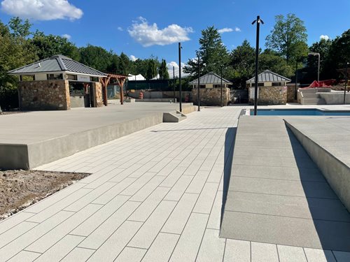 Pool Deck, Lexington Marriott
Site
Sundek
