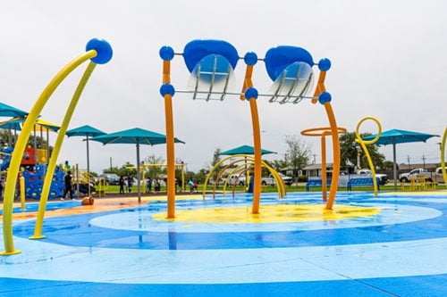 Mae Simmons Park, Lubbock, Splash Pad
Splash Pads & Waterparks
SUNDEK Austin
