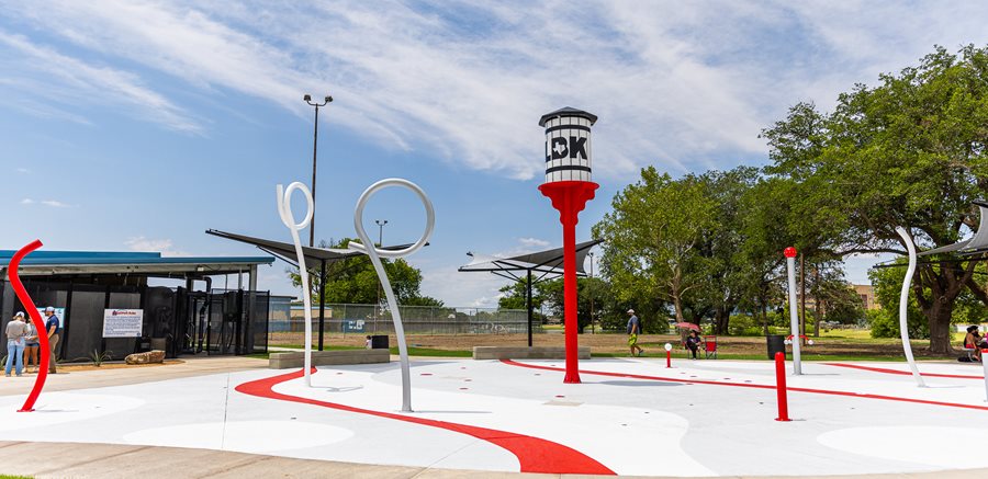 Maxey Park, Lubbock, Splash Pad
Test
SUNDEK Austin
